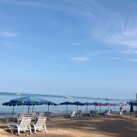 Ruan Mai Naiyang Beach Resort Nai Yang Beach Exterior foto