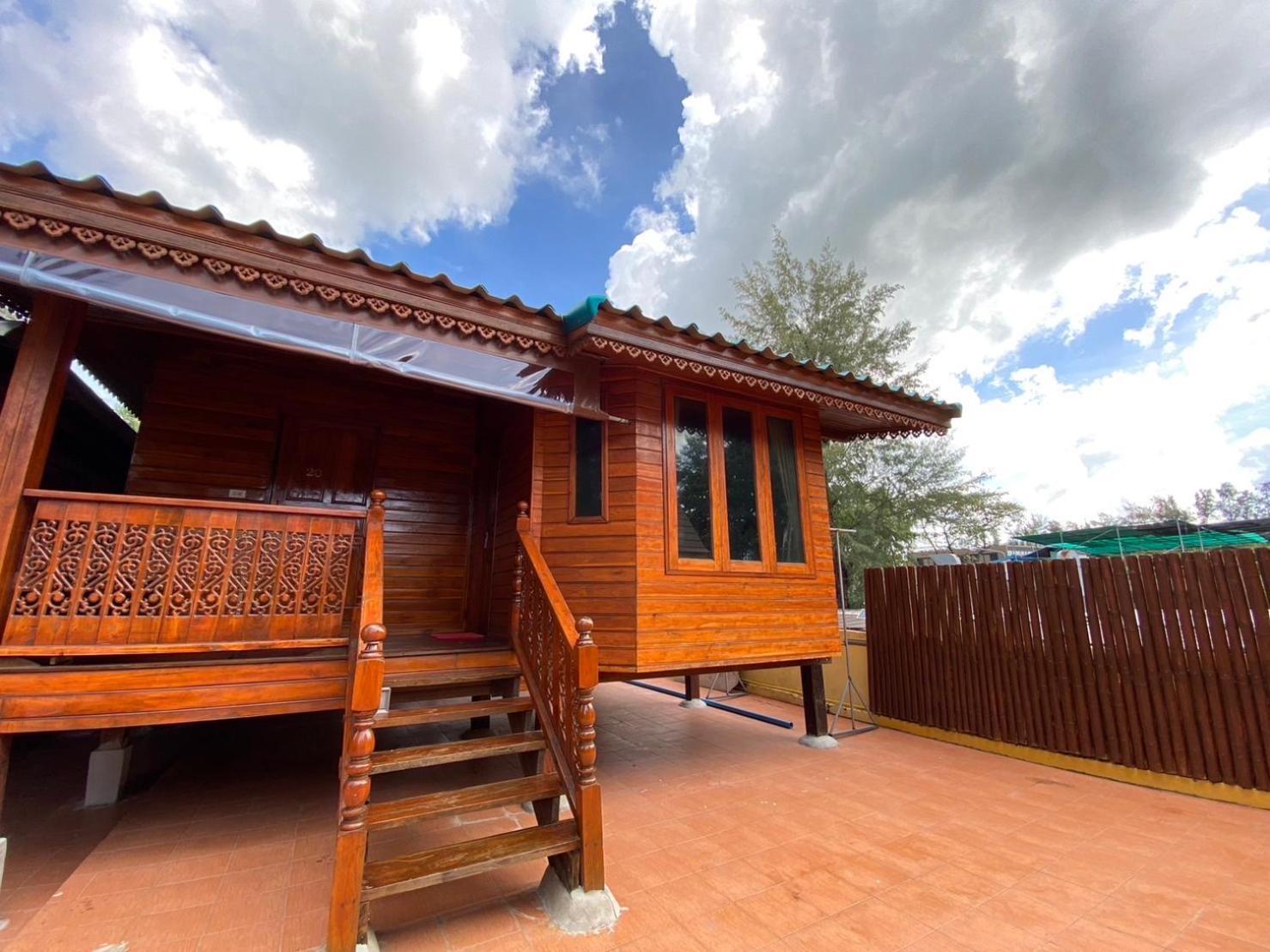 Ruan Mai Naiyang Beach Resort Nai Yang Beach Exterior foto