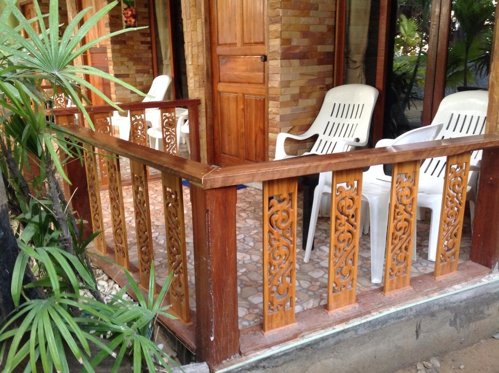 Ruan Mai Naiyang Beach Resort Nai Yang Beach Exterior foto