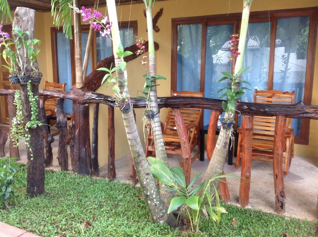 Ruan Mai Naiyang Beach Resort Nai Yang Beach Exterior foto