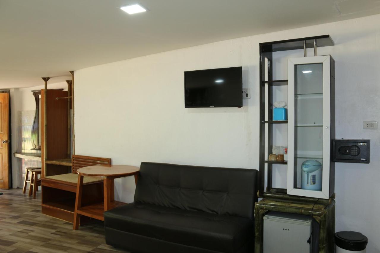 Ruan Mai Naiyang Beach Resort Nai Yang Beach Exterior foto